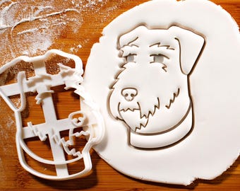 Airedale Terrier Cookie Cutter (Face): Dog Treat Mold