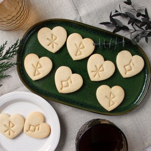 Nordic Rune Love cookie cutter Bakerlogy biscuit cutters Heart Celtic norse runes viking magic charm incantation galdr symbol healing image 8