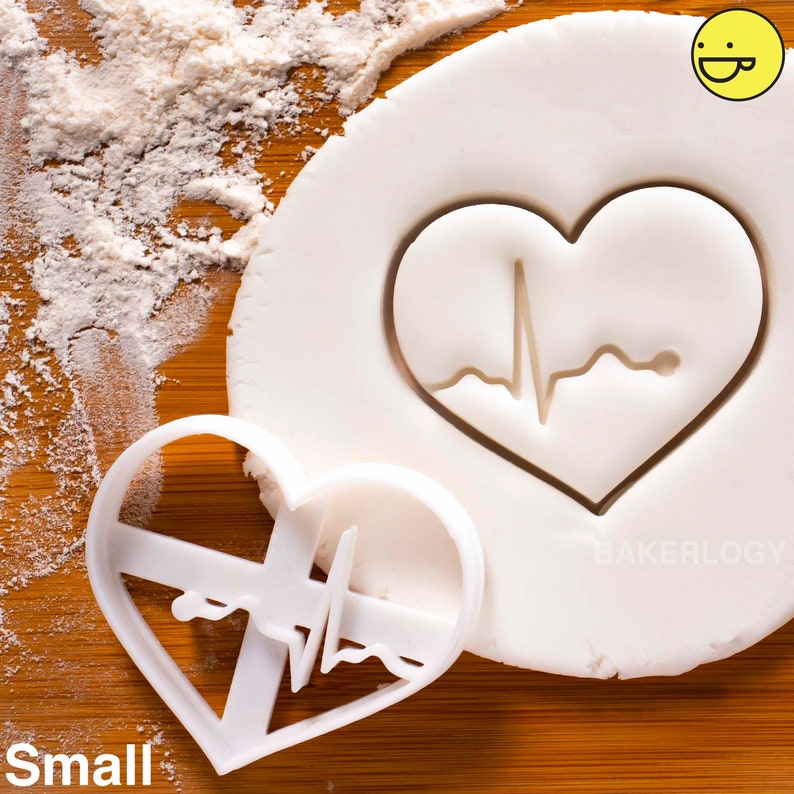 ECG Heart Beat Rhythm cookie cutter | EKG biscuit cookies cutters | Gifts for medical nursing doctor student students | one of a kind | ooak 