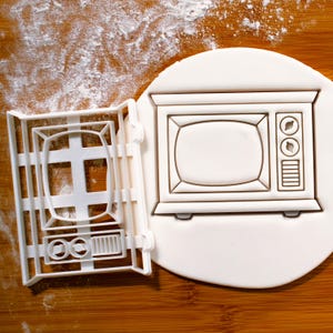 Retro TV cookie cutter - television, telly