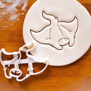 Manta Ray cookie cutter - Nautical birthday party for scuba divers
