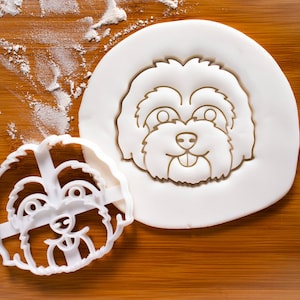 Emporte-pièce à l'emporte-pièce Maltipoo (visage) : race de chien miniature conçue pour les amateurs d'animaux de compagnie