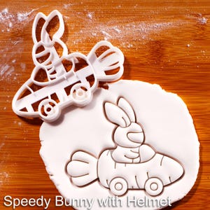 Bunny in Carrot Car Cookie Cutter – Racing Rabbit, Easter Baking