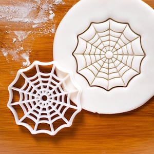 Cobweb Cookie Cutter: Spiderweb Design for Spooky Halloween Party Treats