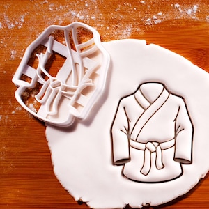 Karate Gi Cookie Cutter – Perfect for Martial Arts-Themed Events, Karateka Celebrations, and Sports Enthusiasts
