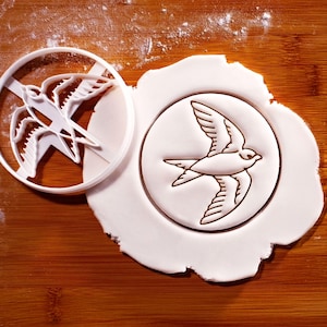 House Martin Bird Cookie Cutter – Birdwatching, Ornithology & Wildlife Baking