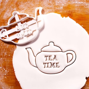 Tea Time Teapot Cookie Cutter: Whimsical Party Treat