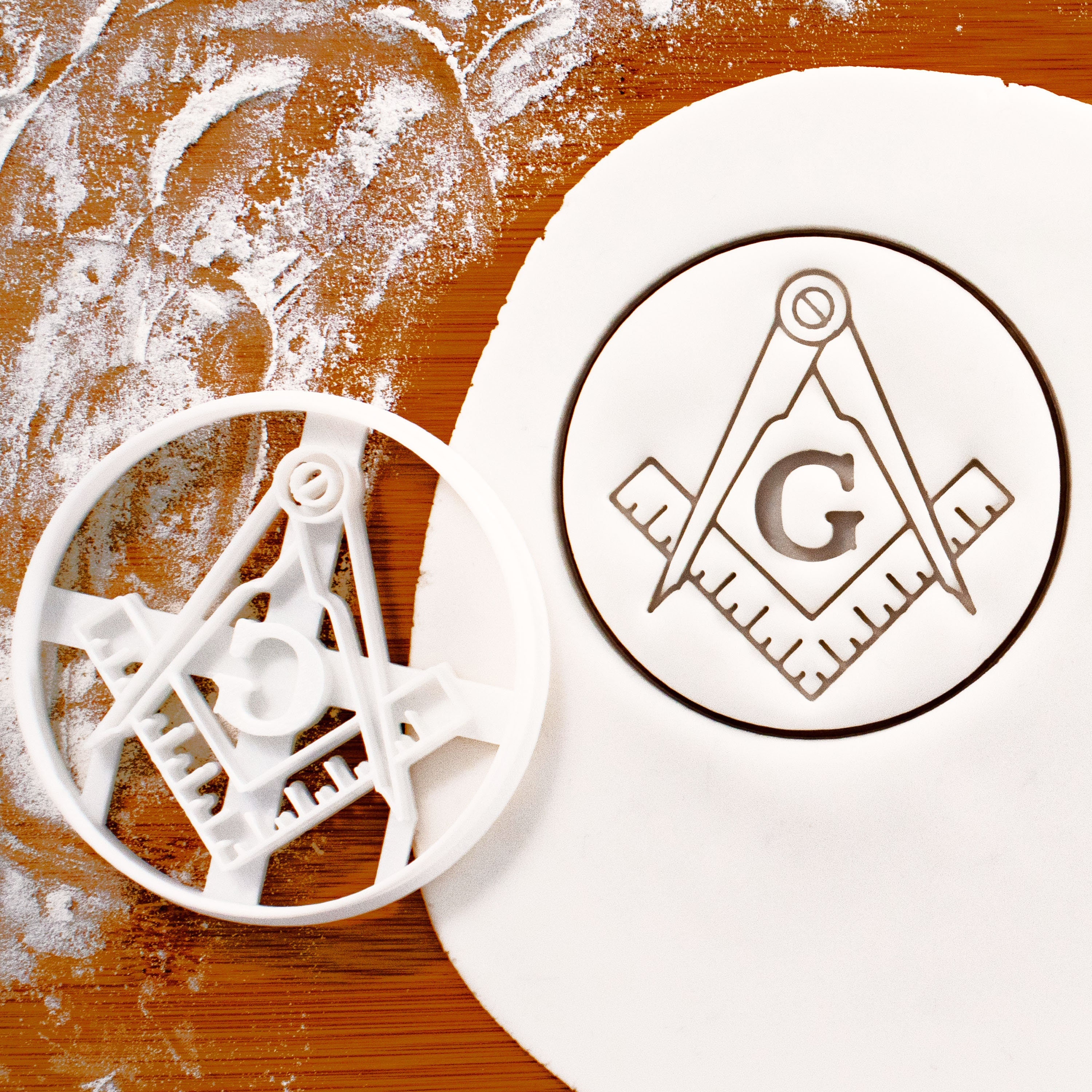Masonic Square and Compasses Cookie Cutter | Freemasonry