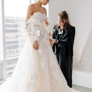 1 yard Off white 3D Large Floral with sequins Blossom Lace Fabric Embroidered Tulle bridal Dress wedding Fabric Bridal veil lace 51&quot; X0838