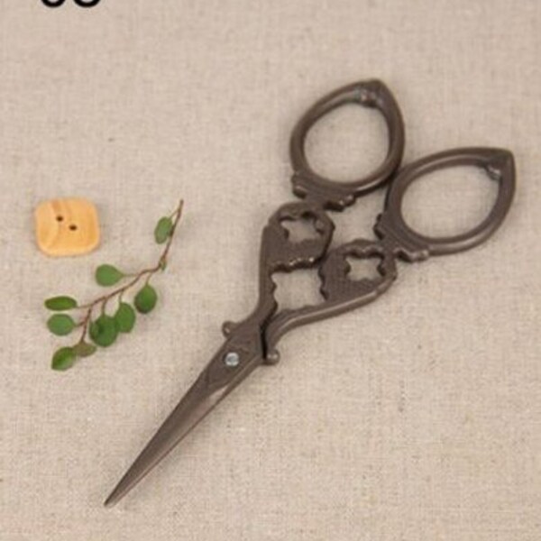 Antique Scissors Stainless Scissors For Crafts Zakka Sewing Supplies 1pcs