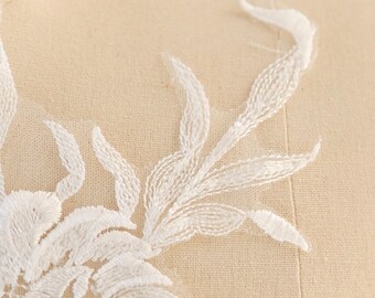 1PC 3D Floreale Ricamo Applicazione Perline Pizzo Rete Toppa Per