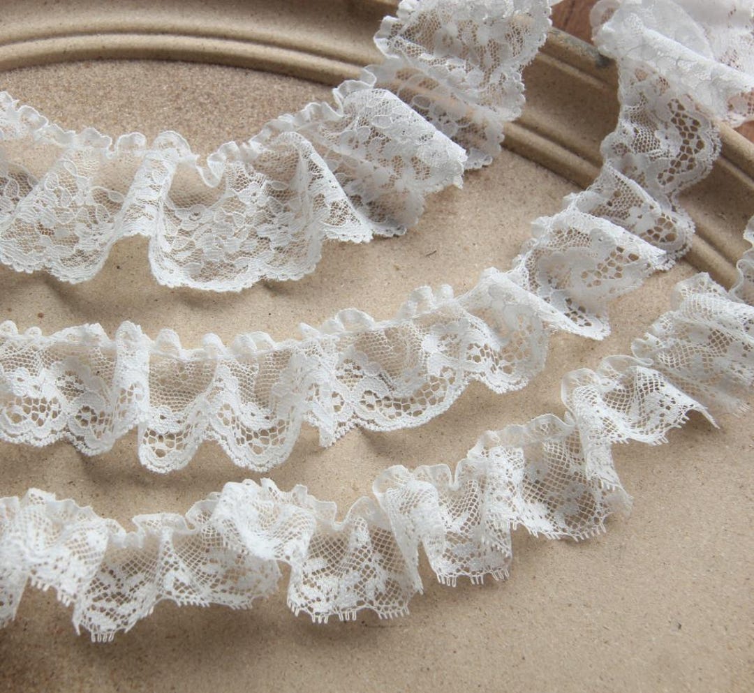 Off White Ruffled Elastic Lace Trim Border, 10 Yards L0539 Bridal Gown ...