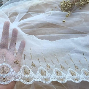 Accessoires de bordure en dentelle avec fil croisé floral doré, bordure en dentelle, tulle de coton, 6,69 pouces de large L0508
