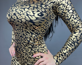 Cheetah print ,Bodysuit costume for woman , Beautiful spandex catsuit, Exotic dance wear, trending now.