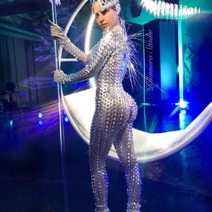 Futuristic Silver Robot Bodysuit: Unisex Costume for Exotic Dance, Alien Cosplay & Performance Wear
