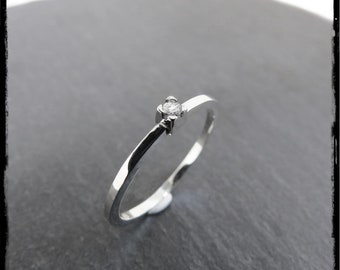 Solitaire ring in sterling silver, white zirconium oxide or diamond-- engagement ring