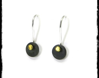 Modern round earrings for women - Contemporary and design earrings in patinated silver and solid gold-