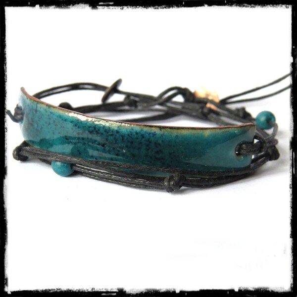 Bracelet 3 turns- plate of  enamelled copper - transparent blue-green enamel - ajustable