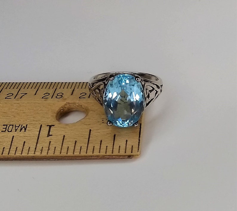 from the 1970/'s blue topaz Beautifully detailed Filigree sterling silver ring prong set blue gemstone Size 6 12
