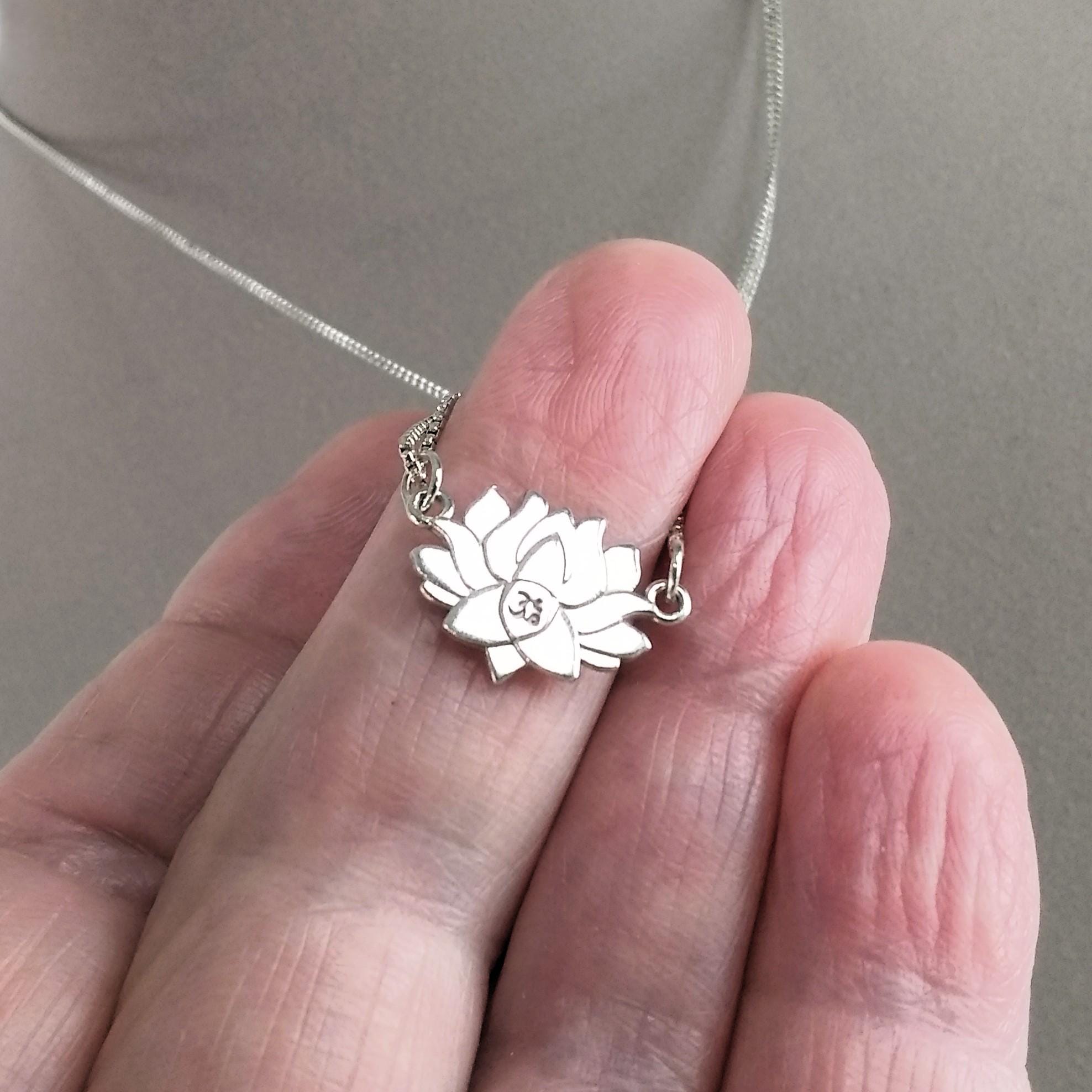 Alex and Ani LOTUS PEACE PETALS Pull Chain Adjustable Length