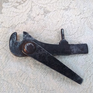 Civil war era musket punch tool, tiny antique folding metal rifle wrench stamped US MOD 1879