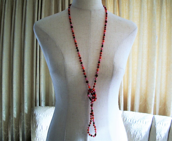 Long beaded necklace, opaque reds, pinks, rose an… - image 1