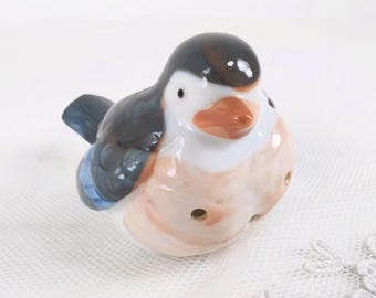 Takahashi Blue Bird Porzellan Beutel: Vintage Japanischer Pomander Ornament