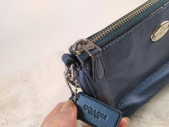 Vintage Coach Bag Small Blue Pebbled Leather Purse With a Vintage Coach Bag Small Blue Pebbled Leather Purse With a