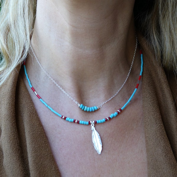 Collier fin en argent et perles de verre, bijou de style amérindien, rouge et turquoise, collier  Winema