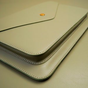Gepersonaliseerde lederen MacBook Pro Sleeve MacBook Air Case MacBook Covers met oplader etui, naam graveren-ZS01 afbeelding 3