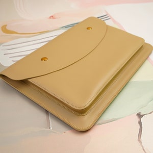 Name Engraving Christmas Gifts Leather Laptop Sleeve 13inch 14inch 15inch with Charger Pouch Light Yellow Color-ZS02