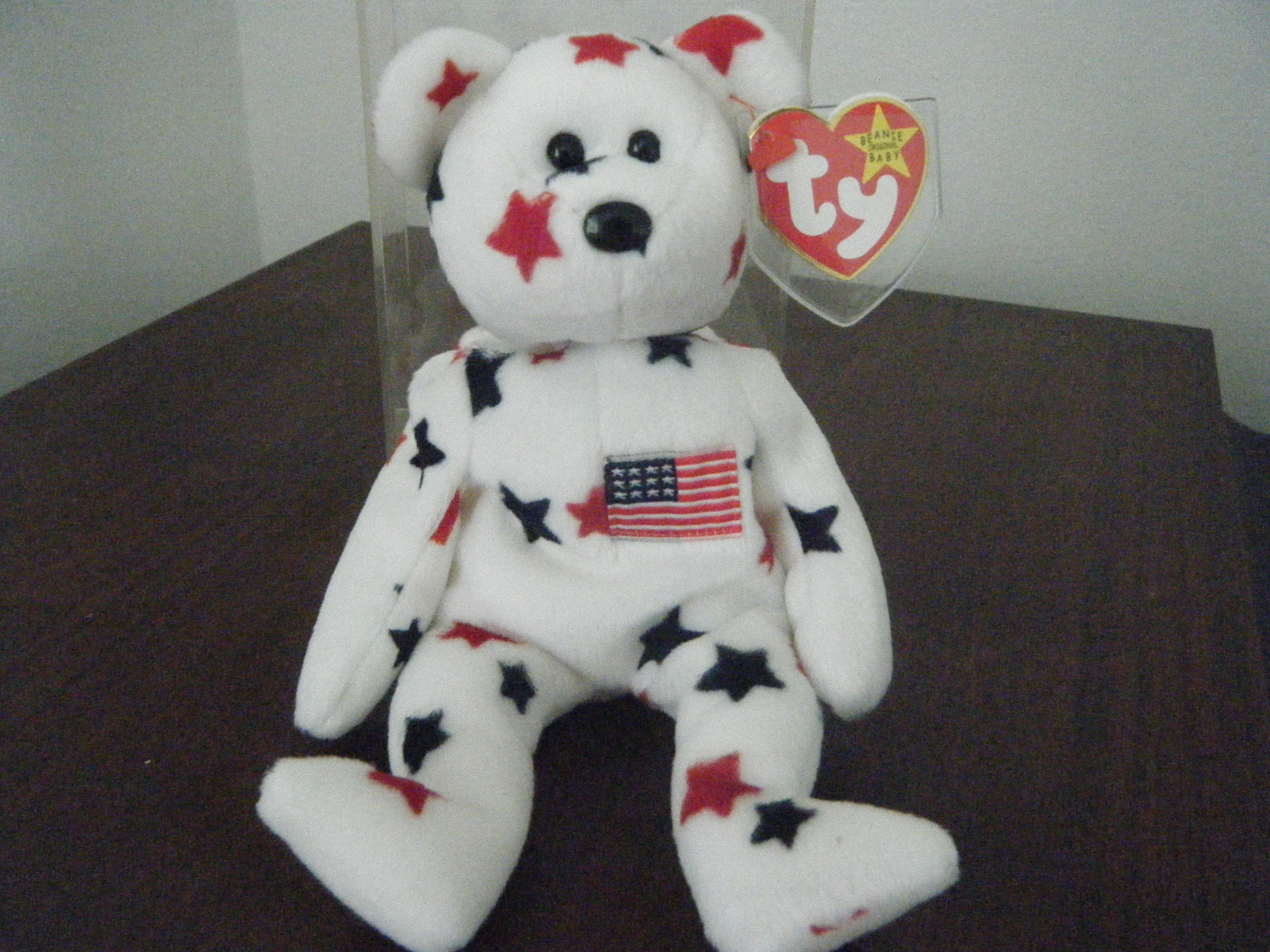 Beanie Baby Liberty in mint condition in Plastic case. Liquidation sale