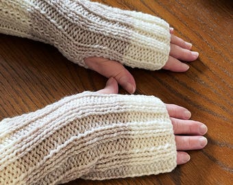 Ladies half finger/fingerless gloves