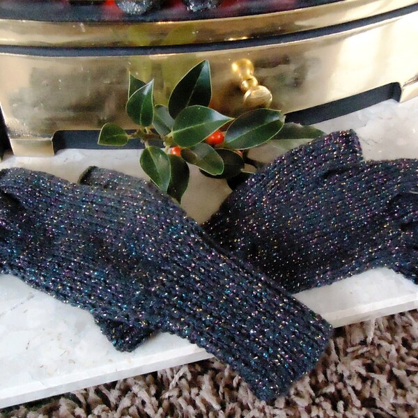 Ladies half finger/fingerless gloves in A Sparkling Christmas Style Dark Grey colouerd Yarn