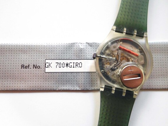 Swatch  display picture 3