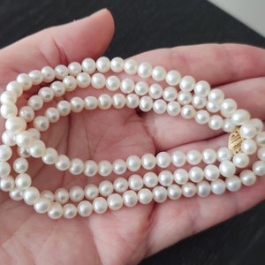 Vintage 5 mm White Cultured Pearl 14k Yellow Gold Filigree Clasp Long Necklace M7
