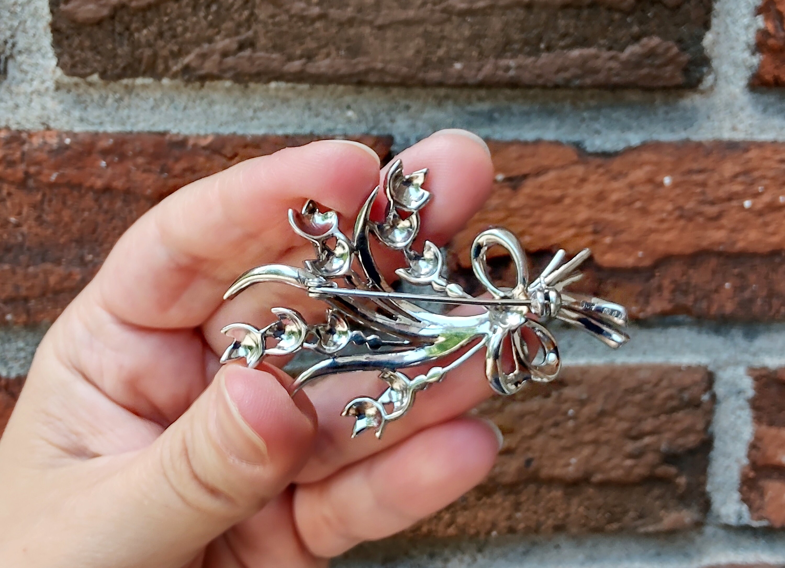 【Waviness】 Cinematic Stamp Brooch Silver Vintage Bond Boyd Sterling Silver Leaf Brooch 2.25 Inches - Etsy