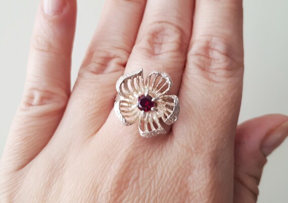 Vintage Large Flower Ruby Sterling Silver Solitai… - image 5