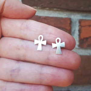 Vintage Cross Sterling Silver Stud Earrings 925 EG9b