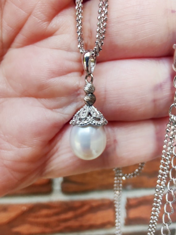 Vintage Cultured Pearl Modern Multi Chain Ball Sterling
