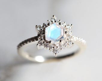 Hexagon Moonstone Ring, Moonstone Engagement Ring, Hexagon Engagement Ring, Moonstone Diamond Ring, Rainbow Geometric Moonstone