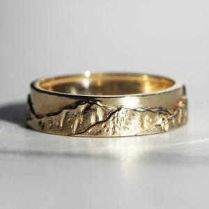 Mountain Ring, Gold Mountain Mens Wedding Ring, Womens Mountain Wedding Ring