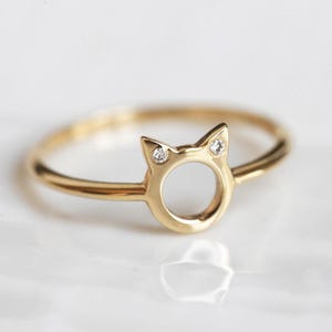 14k Gold Cat Ring, Diamond Kitty Ring, Delicate Gold Ring perfect Gift for Daughter Sister Wife