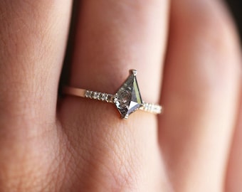 Galaxy Diamond Ring • Kite Engagement Ring • Gold Diamond Ring • Alternative Engagement Ring • Minimalist Jewelry