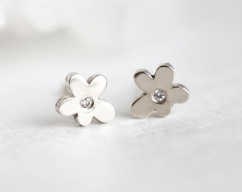 Diamond earrings, Flower stud earrings,  14k solid gold studs, Tiny uneven daisy floral studs