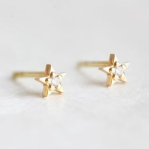 Moon and star stud earrings in 14k Gold, Dainty stud earrings Asymmetrical earrings, Star earrings, moon earrings, gift for her image 5