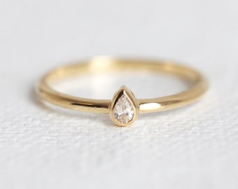 Pear Diamond Ring • 01ct Solitaire • Delicate Engagement Ring • 14k 18k Solid Gold • Minimalist Diamond Ring