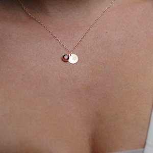 Collar con inicial de oro, collar con piedra de nacimiento, collar con inicial de piedra de nacimiento de oro rosa, collar con letra de oro rosa