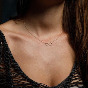 Gold Unendlichkeit Halskette, Rose Gold Unendlichkeit Halskette, Gehämmerte Unendlichkeit Halskette, Zierliche Silber Halskette