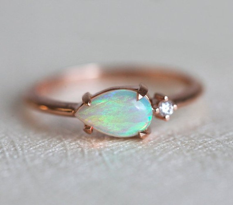Opal Ring, Verlobungsring, Diamant Ring, Ehering, 14 k Gold, Feueropal Ring, weiß, Birne blau Opal, grün, 18 k Gold, Cluster, Schmuck Opal Ring, Verlobungsring, Diamant Ring, Ehering, 14 k Gold, Feueropal Ring, weiß, Birne blau Opal, grün, 18 k Gold, Cluster, Schmuck